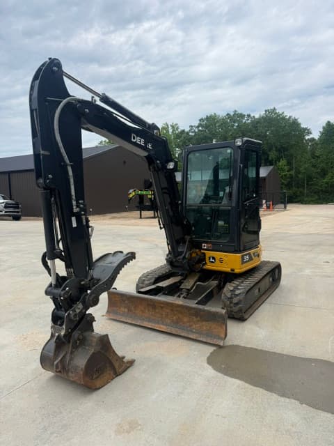 2024 John Deer 35P