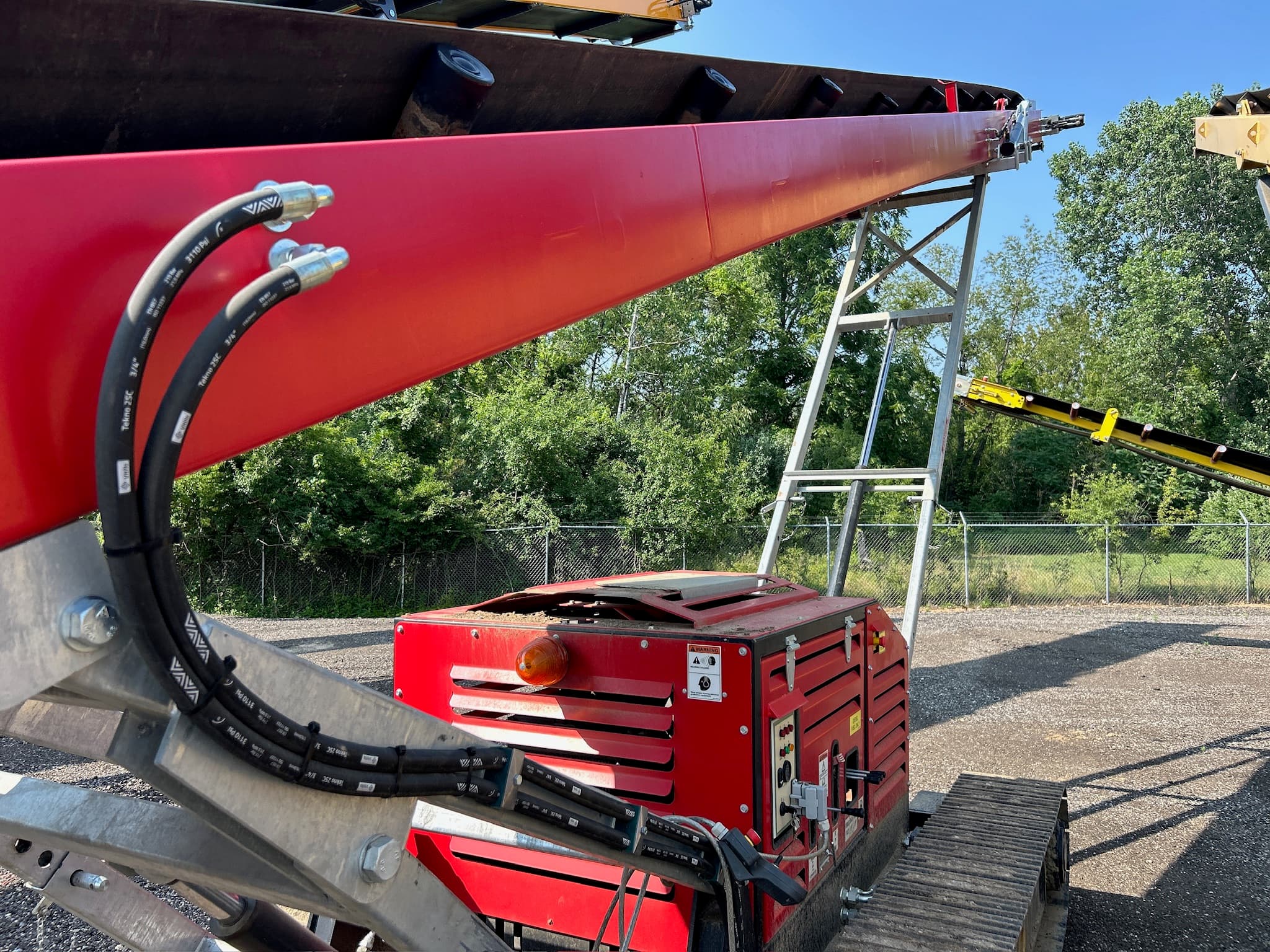 Metberg 50x36 Diesel Conveyor