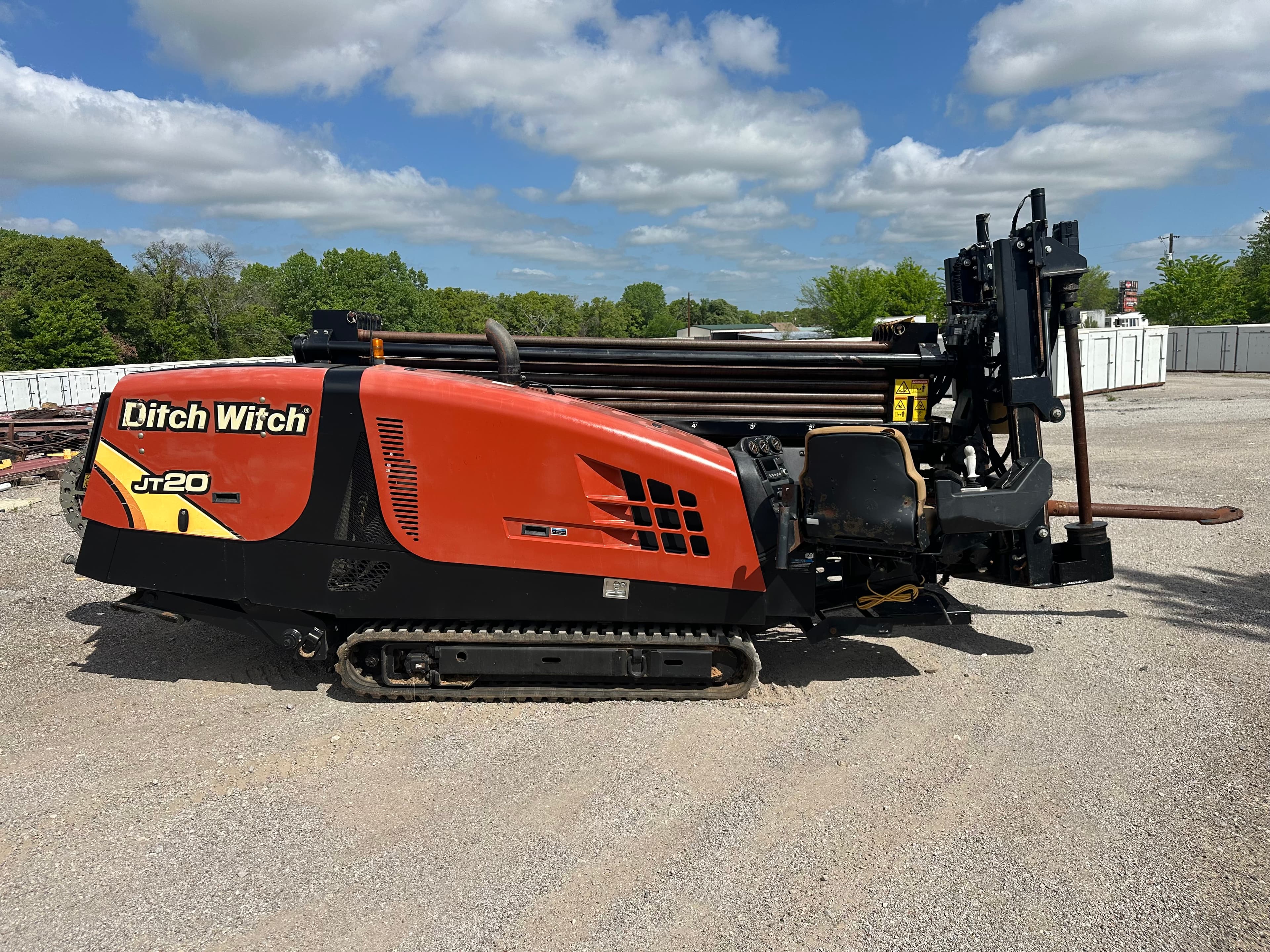 14 Ditch Witch JT20 Drill