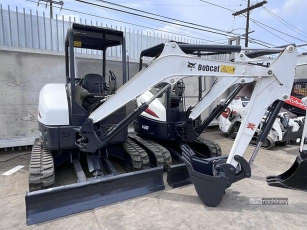 2020 BOBCAT E35