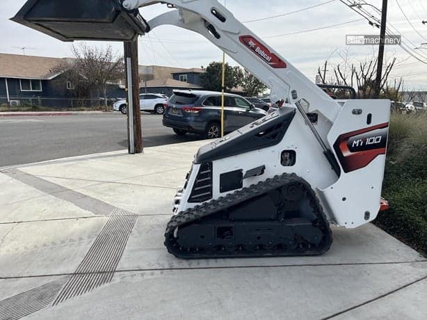 2021 BOBCAT MT100