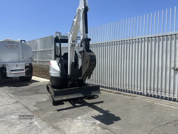 2015 BOBCAT E26GM