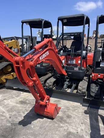 2018 KUBOTA U17